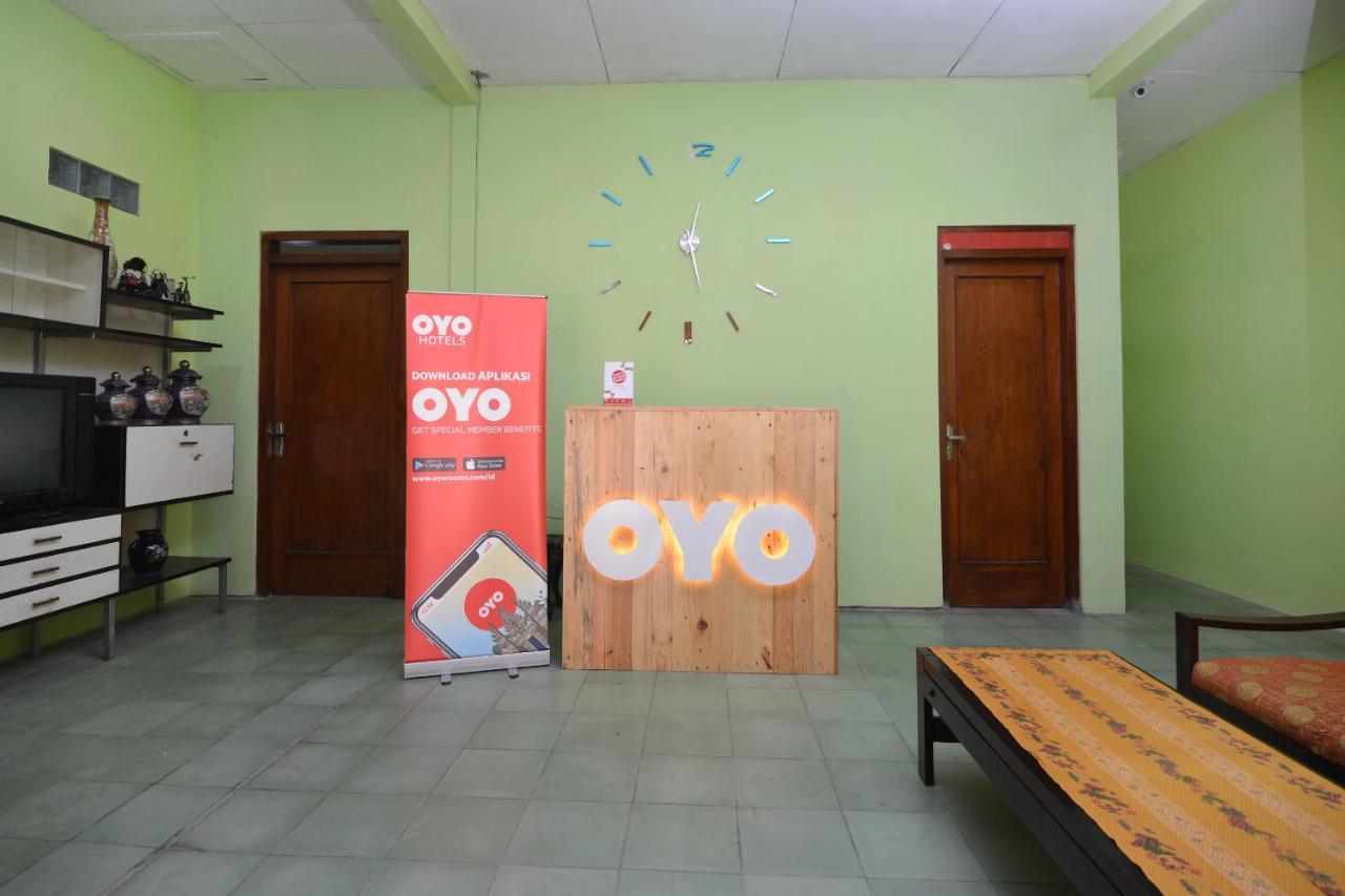 Super Oyo 1046 Omah Pathok Hotel Yogyakarta Exterior photo