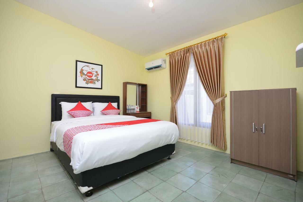 Super Oyo 1046 Omah Pathok Hotel Yogyakarta Exterior photo